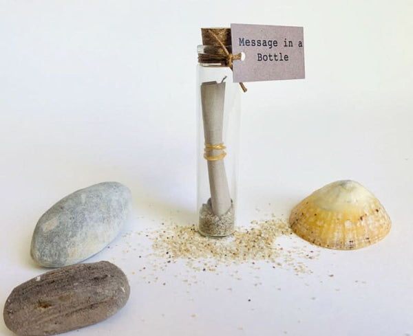 Strandedition mit Flaschenpost