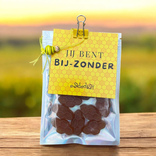 Süßigkeitentüte mit besonderem Inhalt