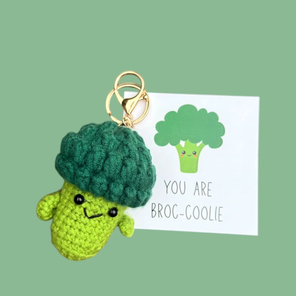 Gehäkelter Brosche-Schlüsselanhänger