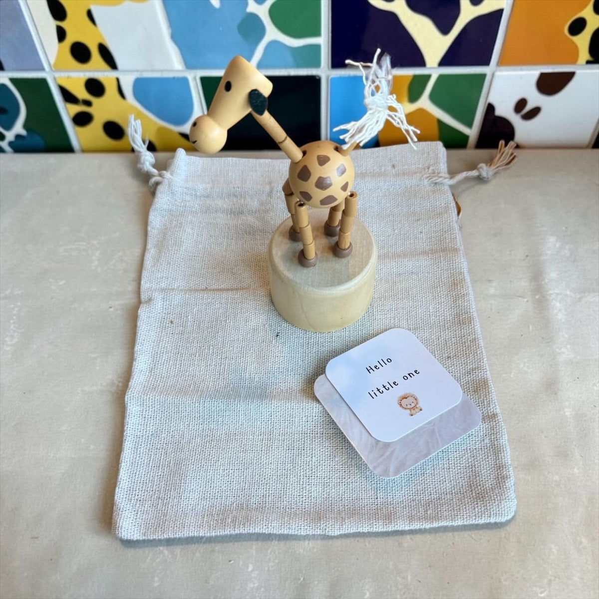 Hello little one houten dier Giraffe