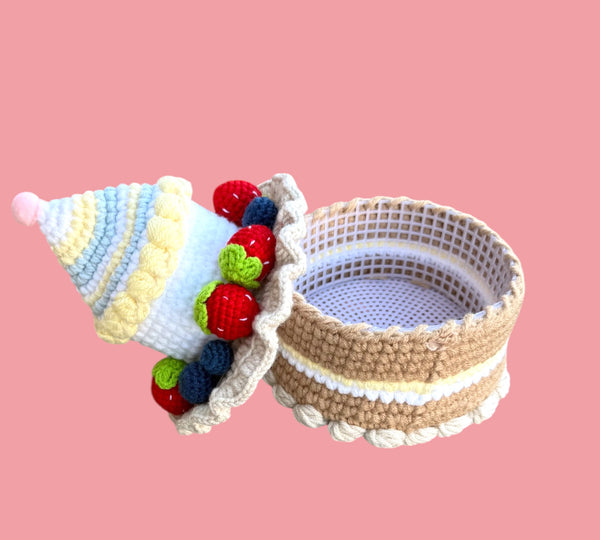 Gehäkelte Geburtstagstorte XL