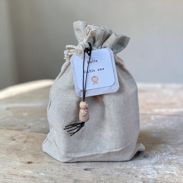 Kraamcadeautje Autootje Kip Houten Baby Speeltje