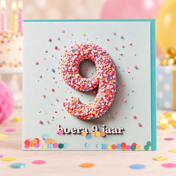 Verjaardagskaart hoera 9 jaar met turquoise envelop